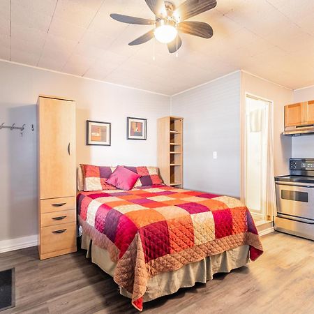 Port Rowan Bayside Cottage Rentals מראה חיצוני תמונה