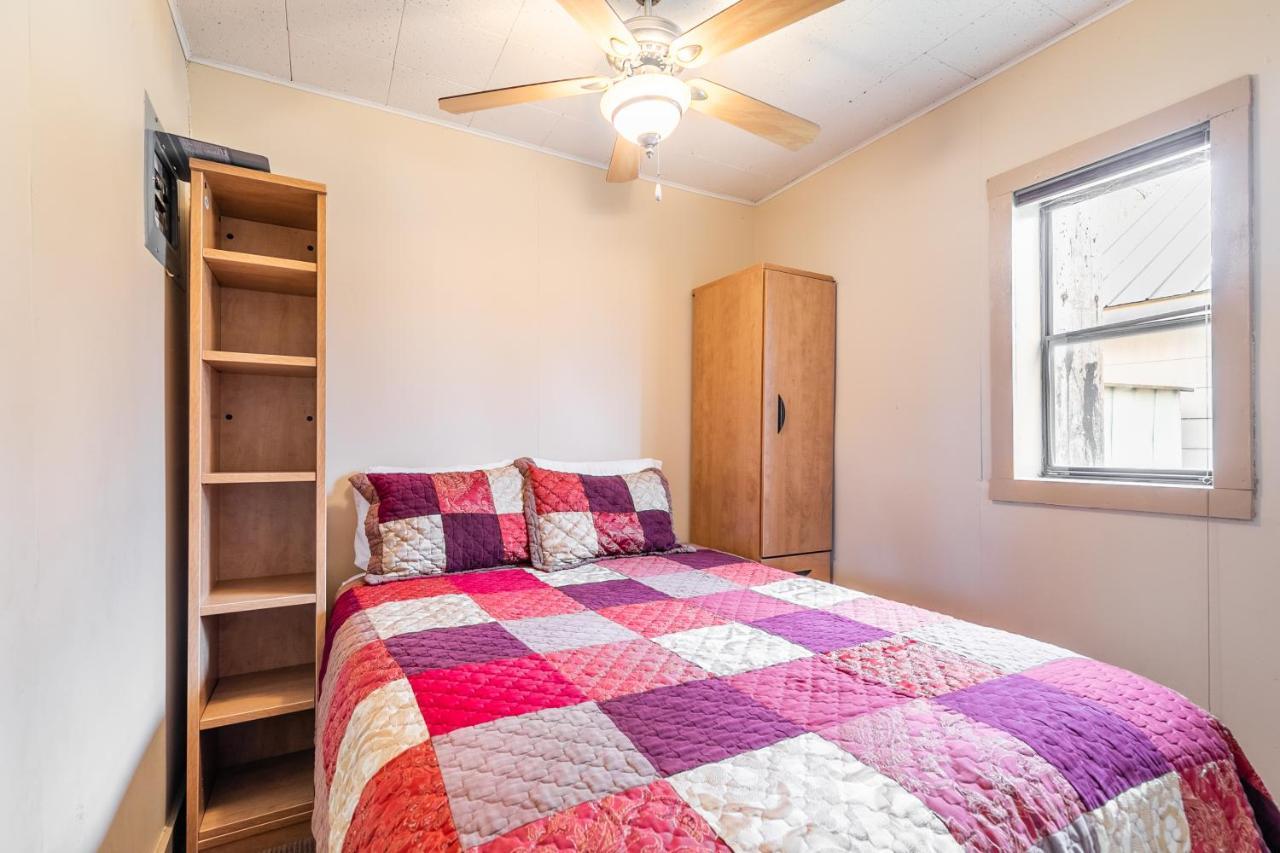 Port Rowan Bayside Cottage Rentals מראה חיצוני תמונה