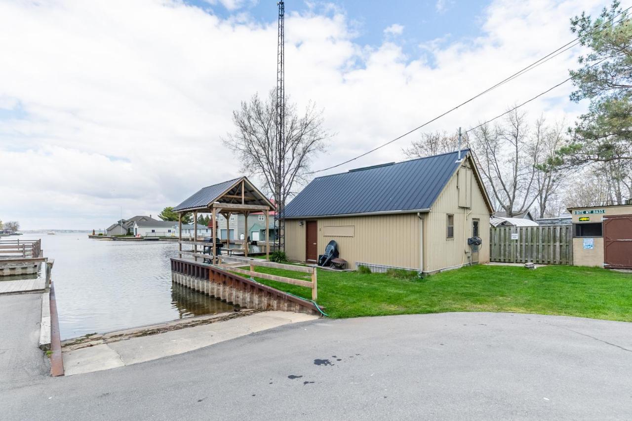 Port Rowan Bayside Cottage Rentals מראה חיצוני תמונה