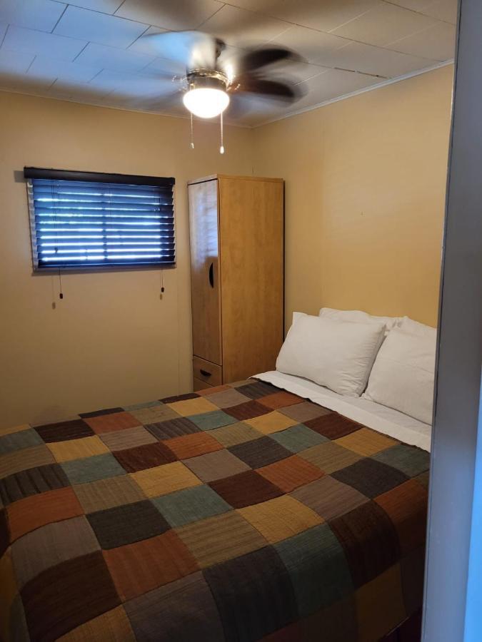 Port Rowan Bayside Cottage Rentals מראה חיצוני תמונה