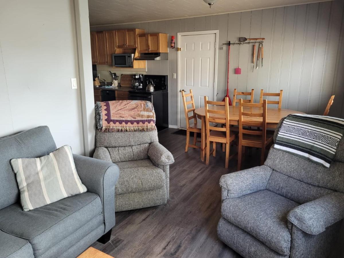 Port Rowan Bayside Cottage Rentals מראה חיצוני תמונה