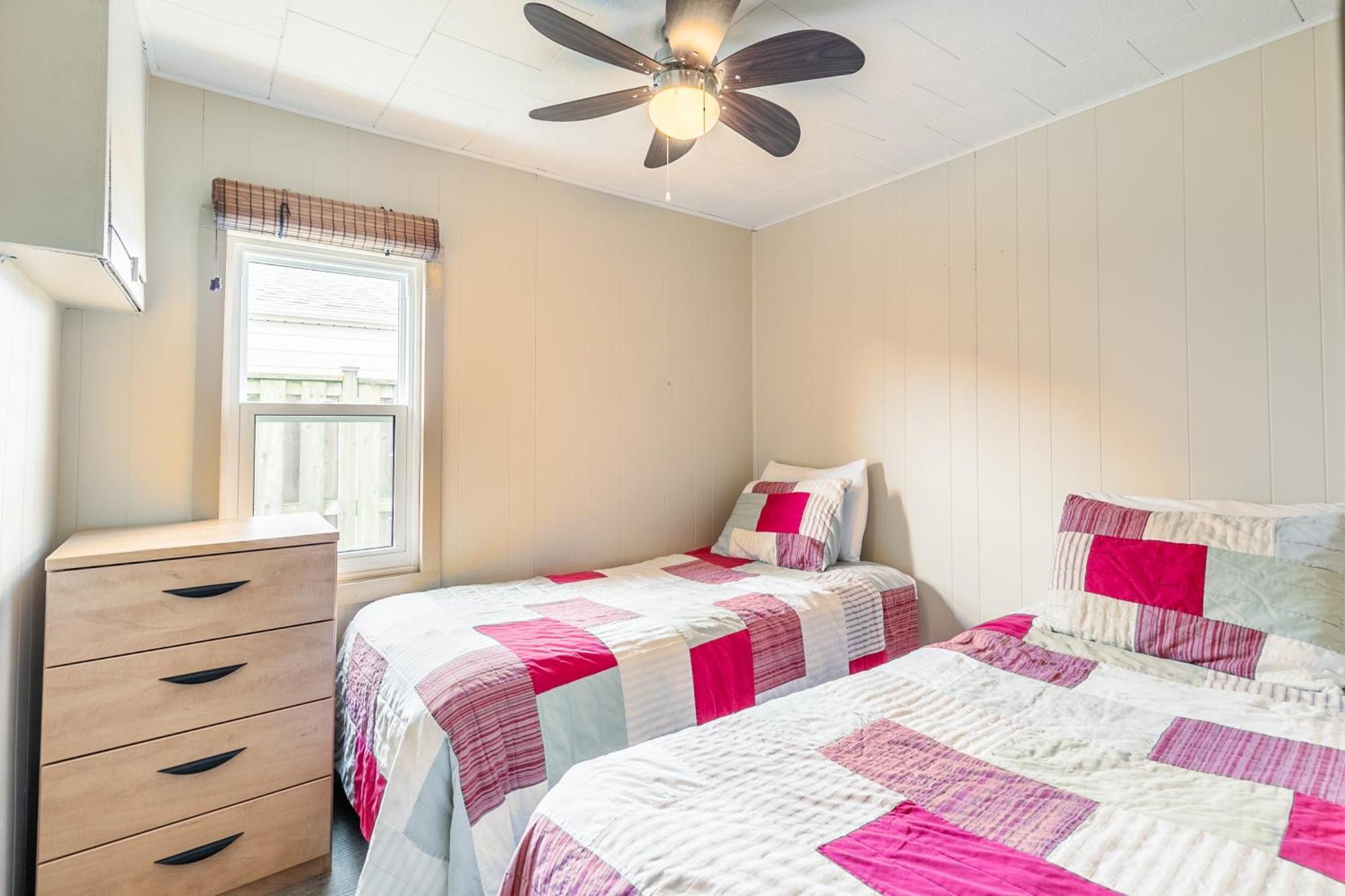 Port Rowan Bayside Cottage Rentals מראה חיצוני תמונה