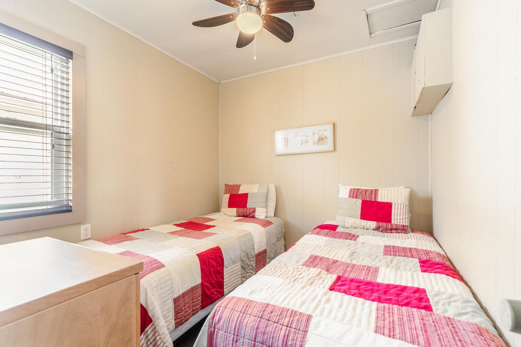 Port Rowan Bayside Cottage Rentals מראה חיצוני תמונה