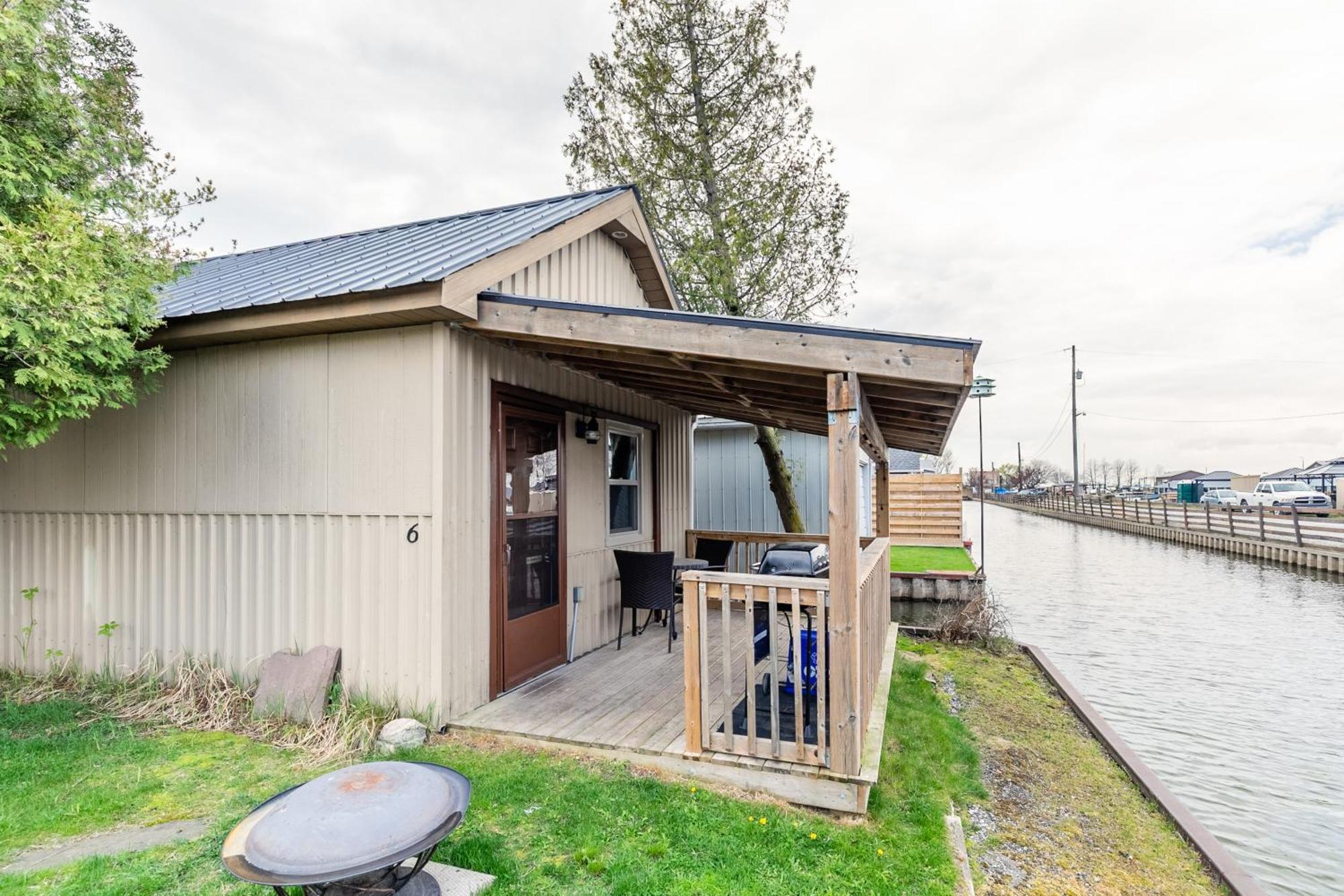 Port Rowan Bayside Cottage Rentals מראה חיצוני תמונה